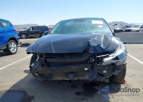 2021 Hyundai Elantra Sel z USA, uszkodzony, nr VIN KMHLS4AG3MU063095